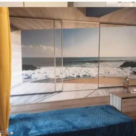 Havana Beach - St. Vlas דירה